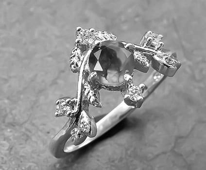 Ring